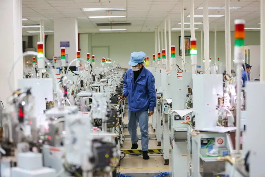 “智改數轉”賦能產業創新升級，貴陽高新區跑出新型工業化“加速度”